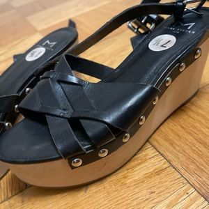 Marc fisher 71/2 black platform sandals